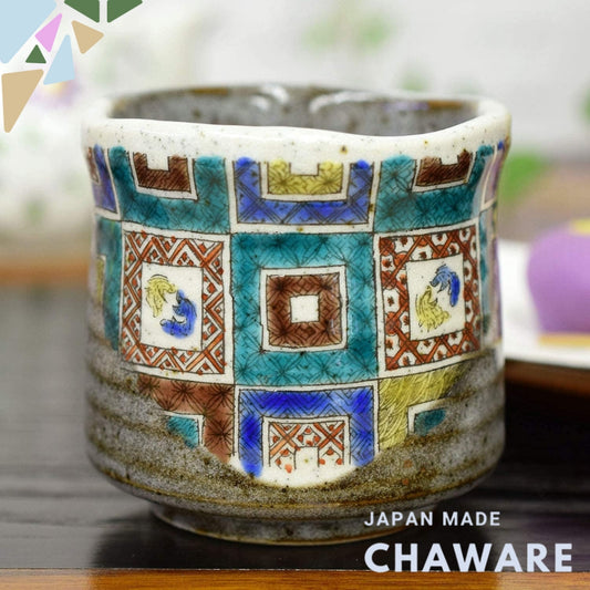Stylish Yunomi (tea cup) - Kutani ware, with a stone pavement pattern. Ceramic brand, Japanese tableware, made in Japan.