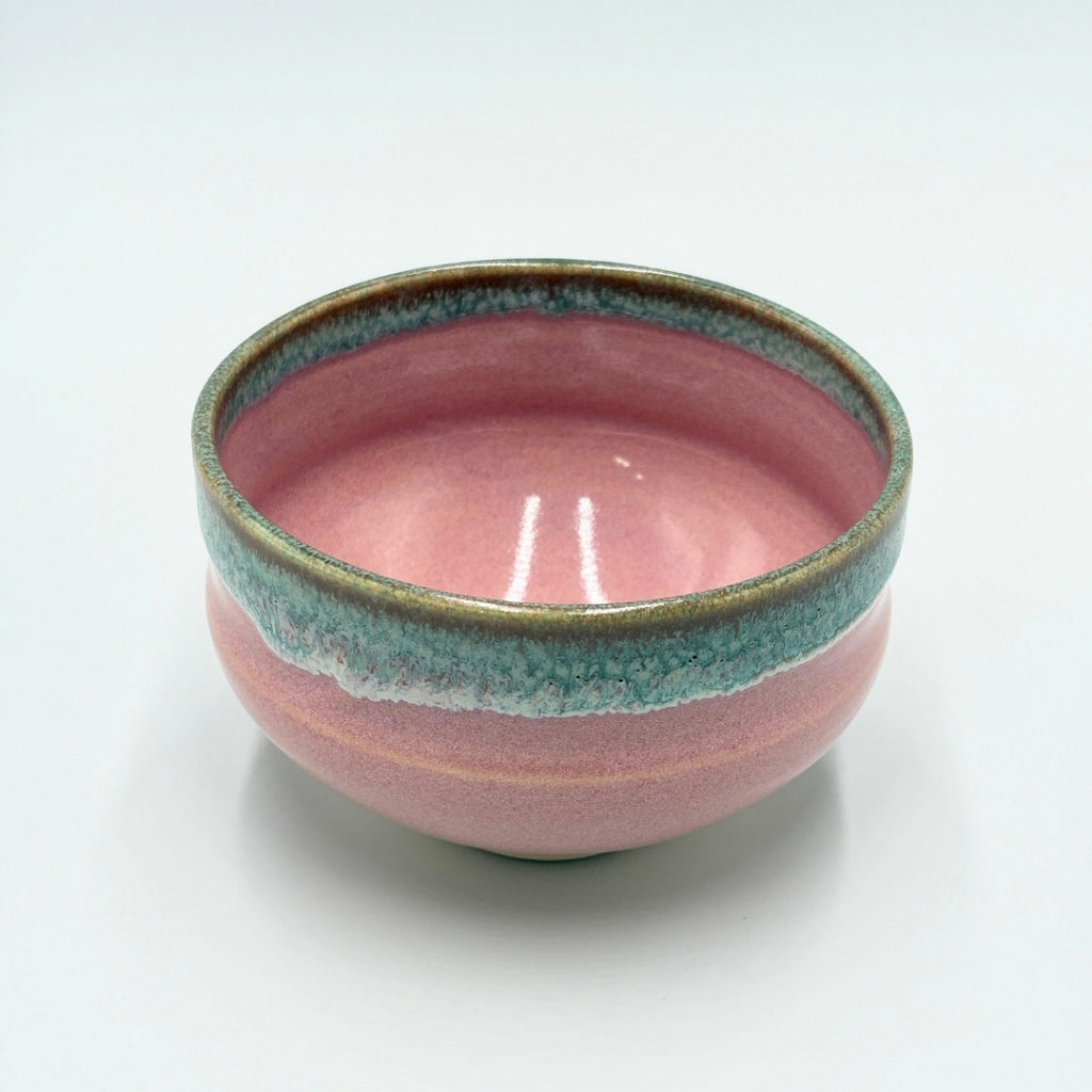 Japanese Kiyomizu-yaki Matcha Bowl Pink Oribe Chawan Handcrafted Ceramic Tea Ceremony
