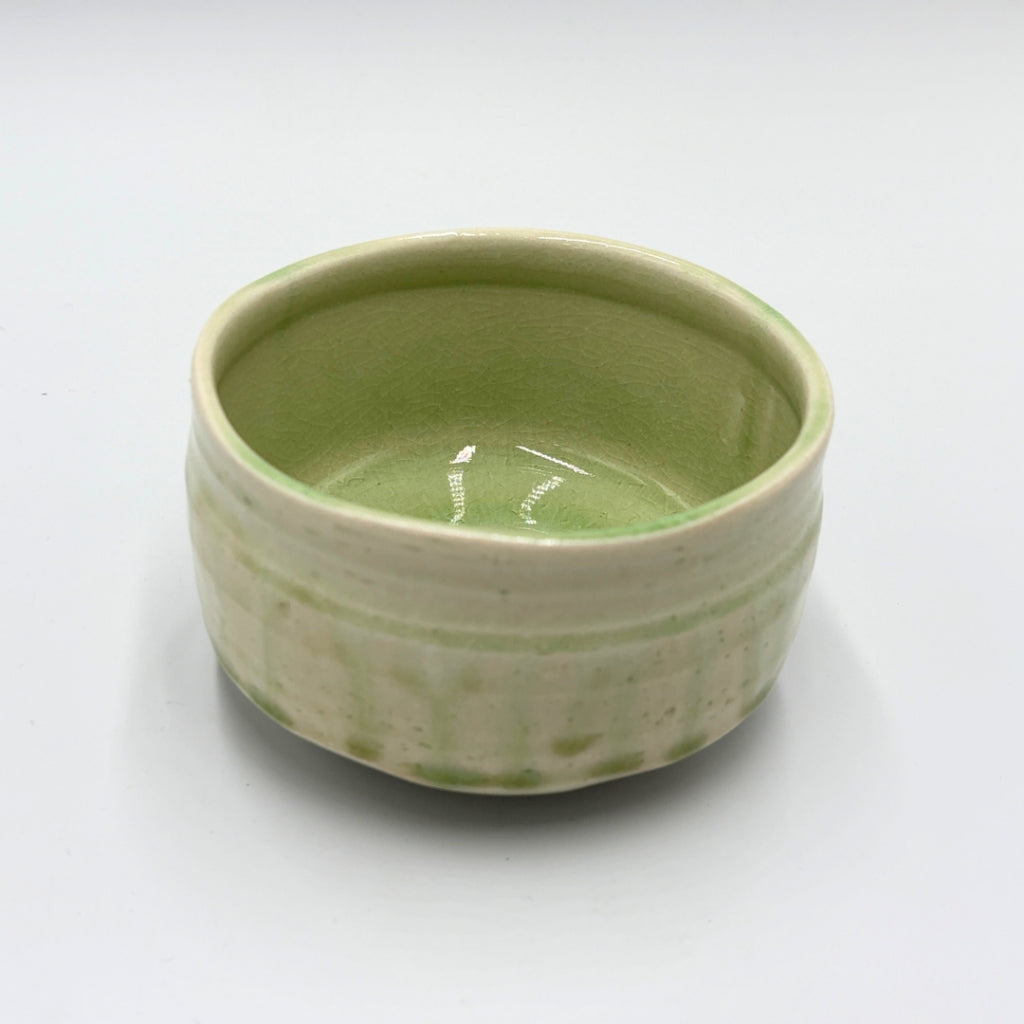 Japanese Matcha Bowl Wakakusa Vidro Mino Ware Handcrafted Ceramic Tea Bowl Made in Japan