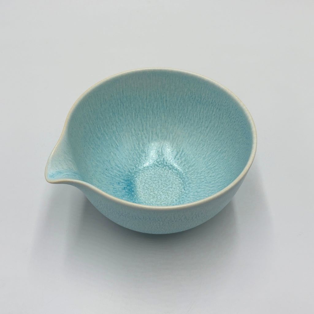 Japanese Mino Ware Matcha Bowl Blue Nagashi Katakuchi Pottery Handcrafted Tea Ceremony