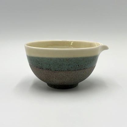 Moegi Japanese Matcha Bowl with Spout | Mino Ware Handcrafted Ceramic Tea Bowl | Made in Japan