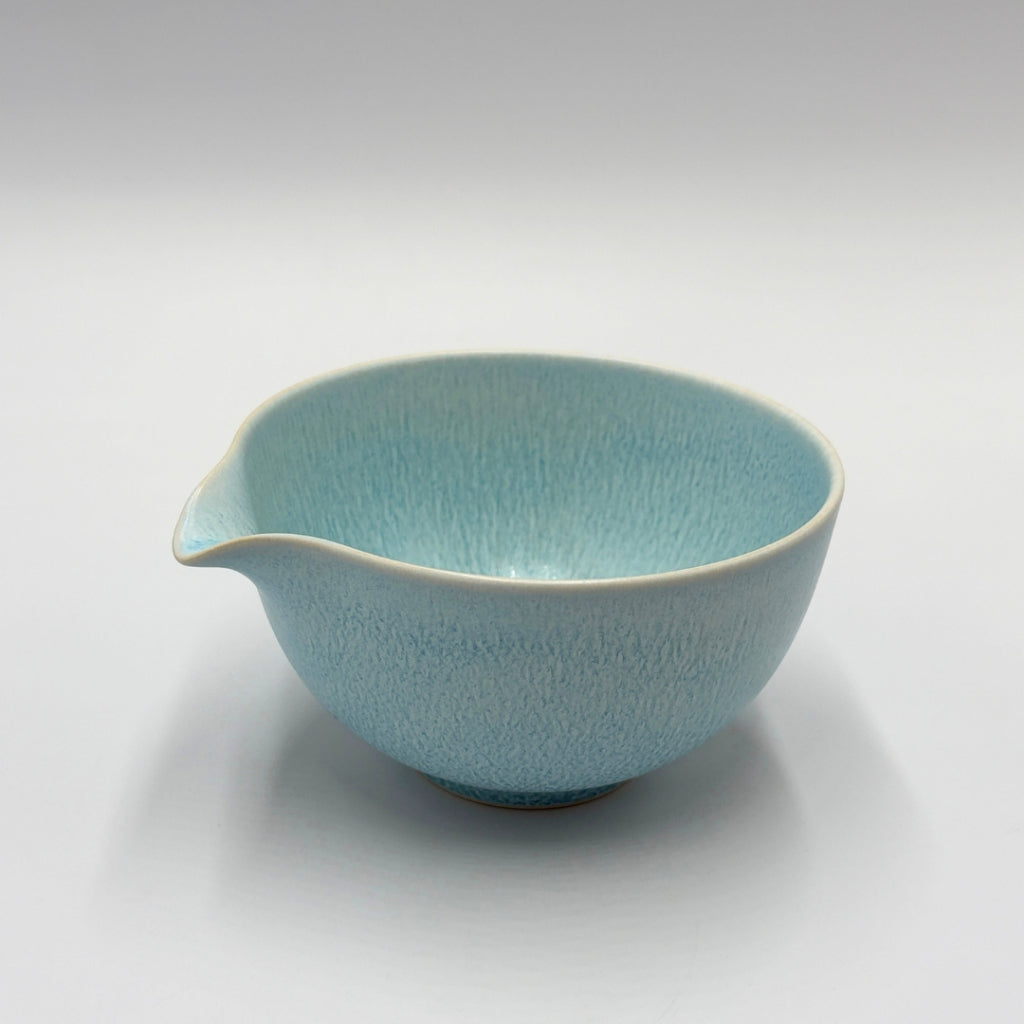 Japanese Mino Ware Matcha Bowl Blue Nagashi Katakuchi Pottery Handcrafted Tea Ceremony
