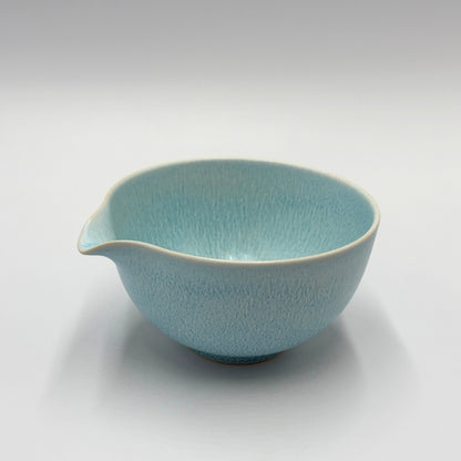 Japanese Mino Ware Matcha Bowl Blue Nagashi Katakuchi Pottery Handcrafted Tea Ceremony