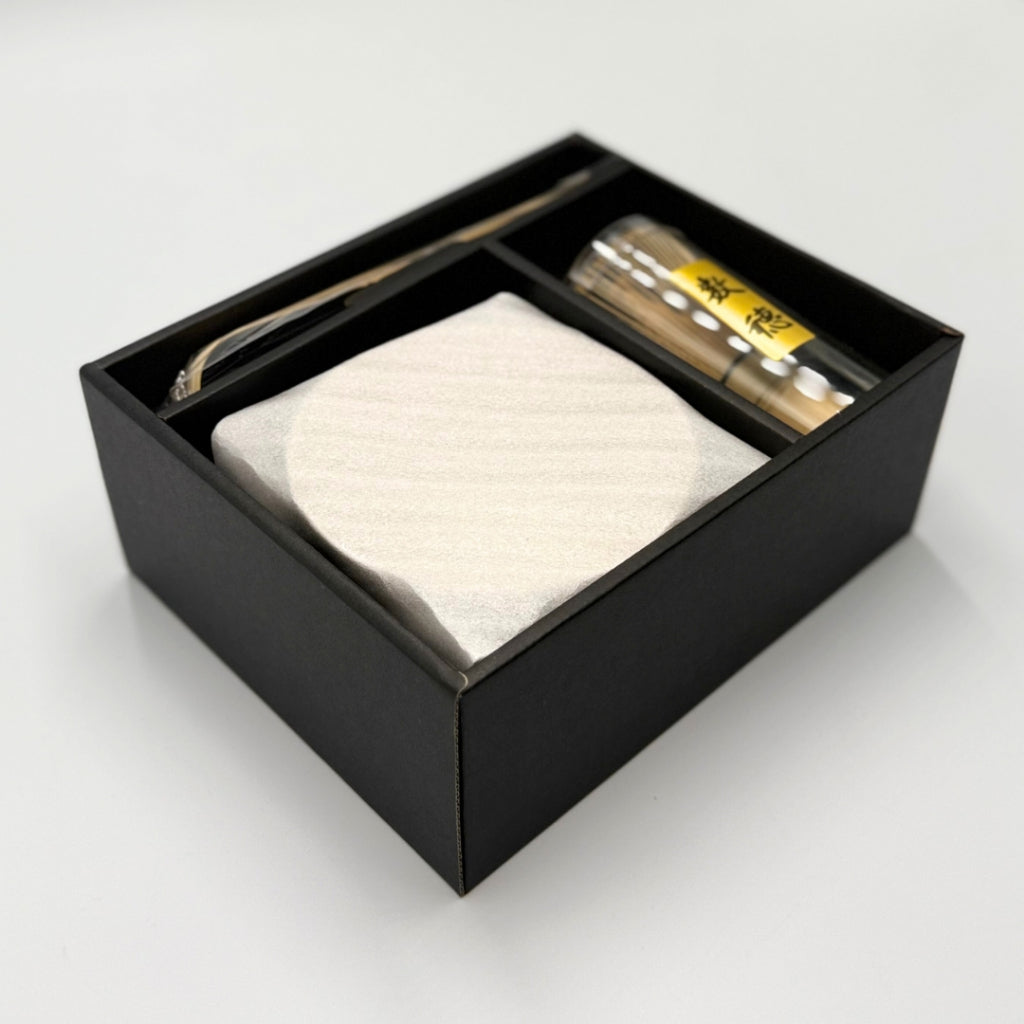 Matcha bowl set (outer box, tea whisk, tea scoop) - 3-piece set, chasen, chashaku, made in Japan