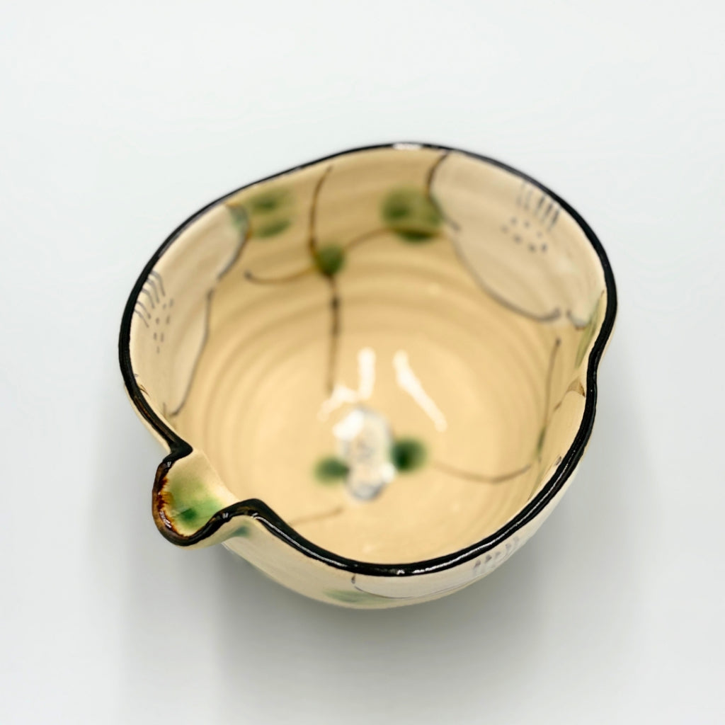 Japanese Ceramic Lattice Floral Pouring Bowl 4.0 Small Bowl Handcrafted Pottery Tableware