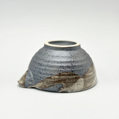 Japanese Karatsu Ceramic Pouring Bowl (Medium) Handcrafted Pottery Serving Dish Made in Japan