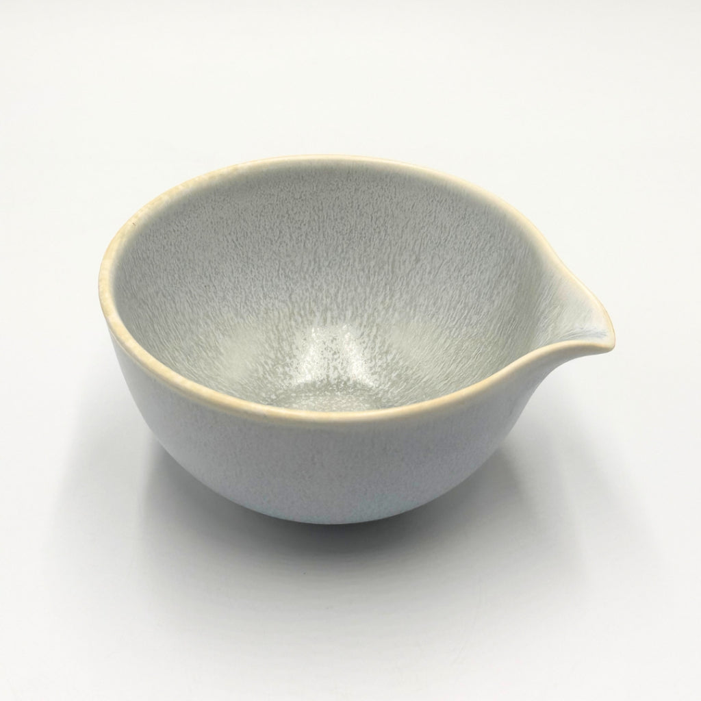 Japanese Mino Ware Katakuchi Matcha Bowl Grey Crystal Glaze | Pour Spout Tea Bowl Made in Japan