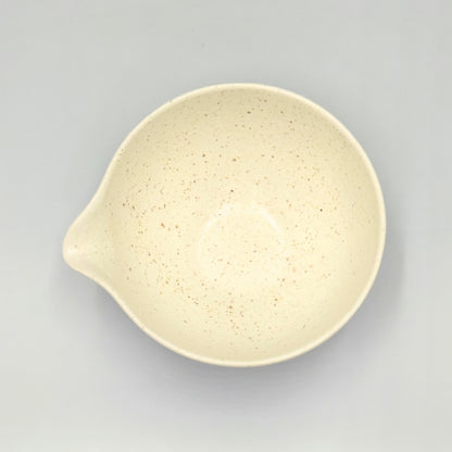 Soukai Japanese Matcha Bowl Katakuchi Pouring Lip Mino Ware Handcrafted Ceramic Tea Bowl Made in Japan
