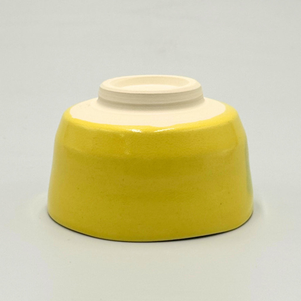 Kiyomizu ware Matcha Bowl, Yellow Glaze with Green Brushstroke Dot Pattern, Japanese Ceramic Tea Cup (Chawan)