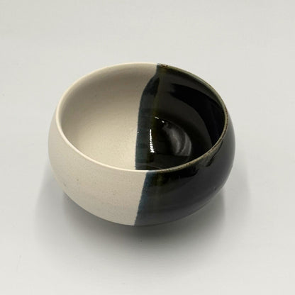 Japanese Oribe Matcha Bowl Strada Handcrafted Ceramic Tea Cup 11cm Made in Japan