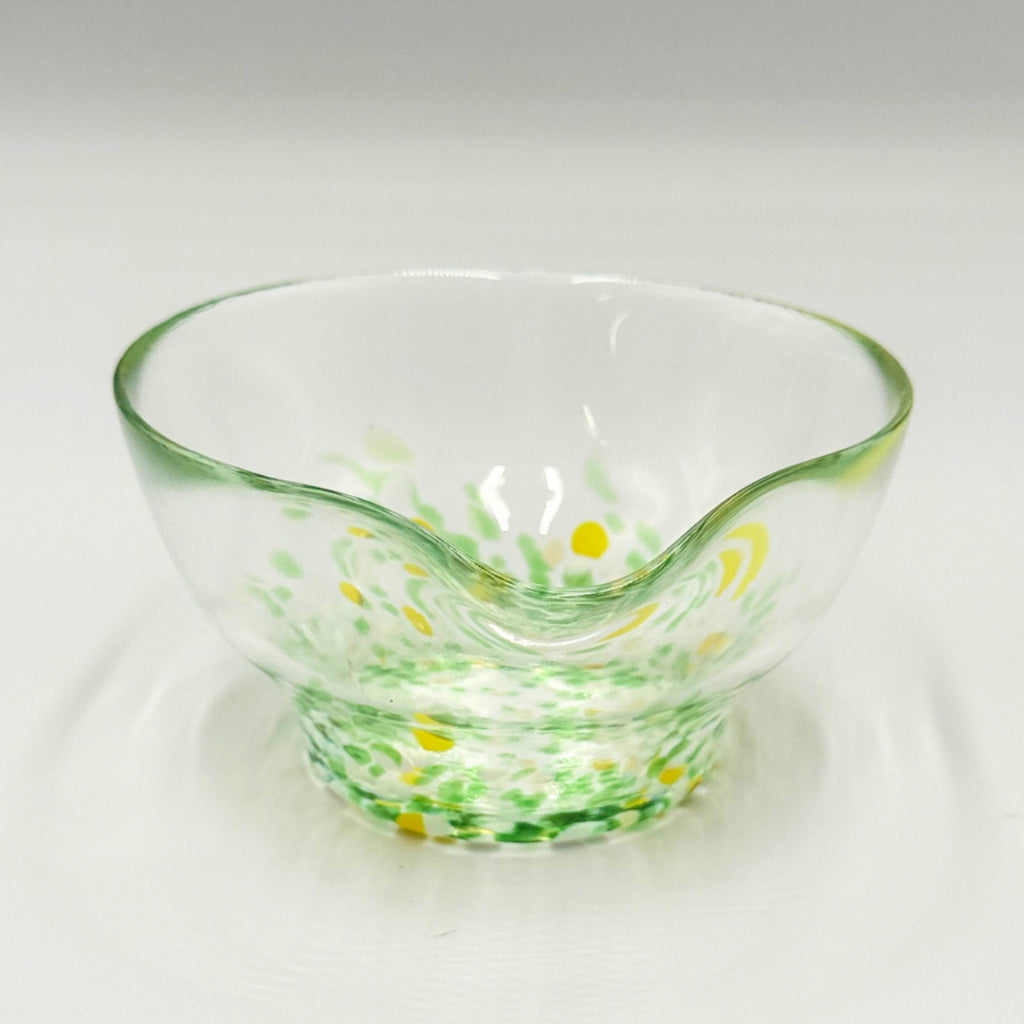 Matsugaoka Glass Katakuchi Matcha Bowl Wakakusa | Handmade Japanese Tea Chawan 380cc
