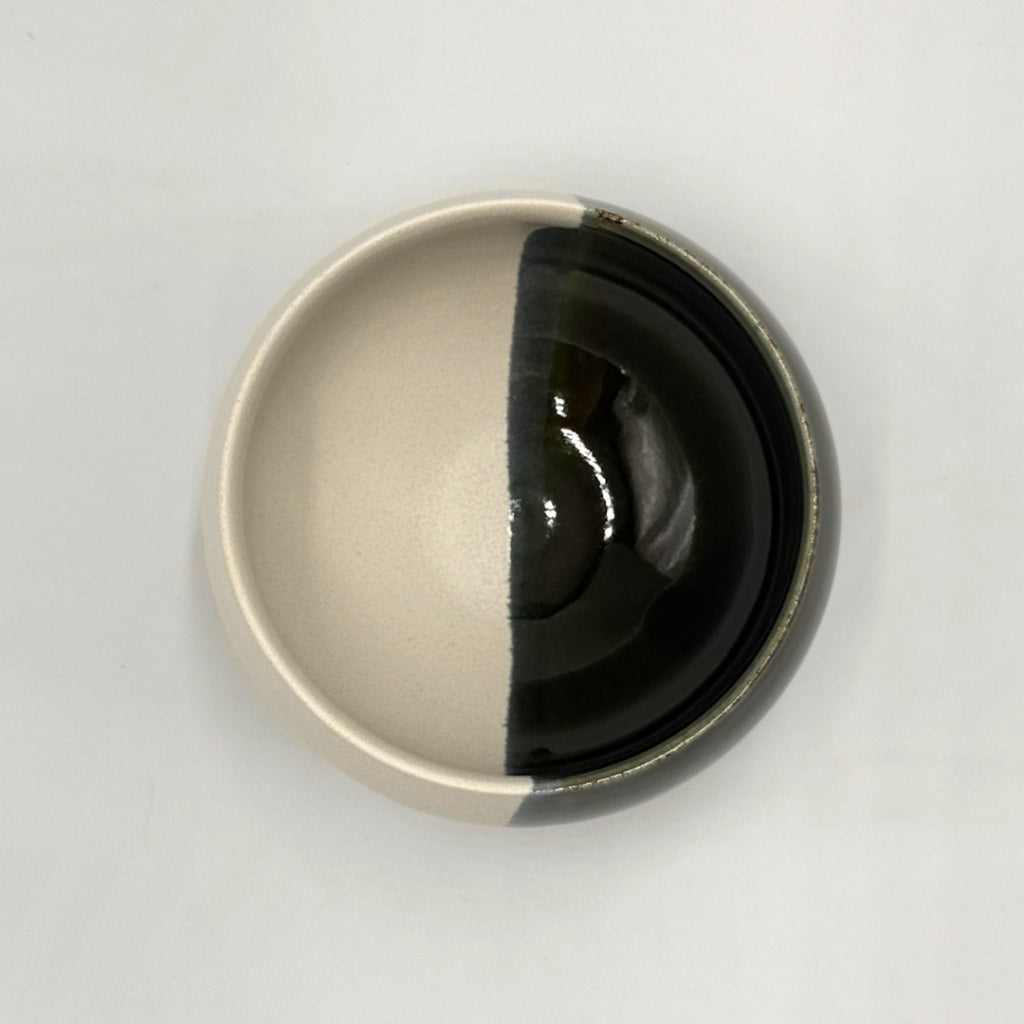 Japanese Oribe Matcha Bowl Strada Handcrafted Ceramic Tea Cup 11cm Made in Japan