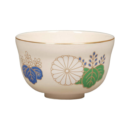 Miyachi Eikou Matcha Bowl White Size: Diameter 12.4cm x Height 7.8cm Kinsei New Chrysanthemum Paulownia Comes in a Paper Box