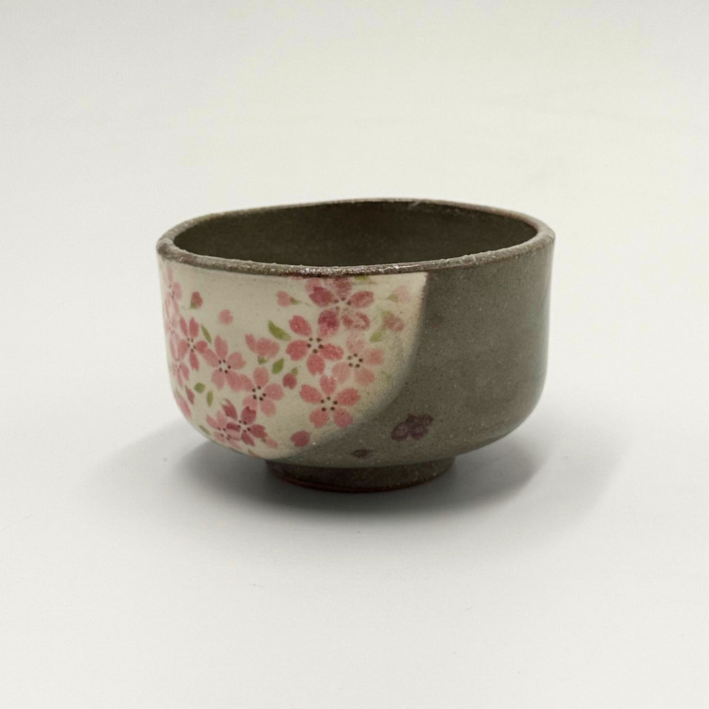 Japanese Mino Ware Mini Matcha Bowl White Glaze Pink Sakura Cherry Blossom Tea Ceremony Made in Japan