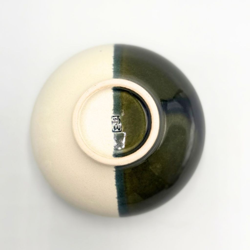 Mino Ware Matcha Bowl: Strada Oribe | Japanese Pottery, Tea Bowl, Cafe Style, Versatile Use