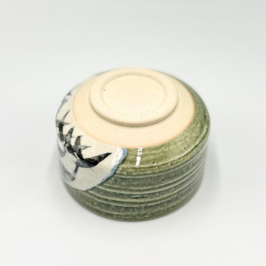 Oribe Ashi Matcha Bowl Mino Ware Handcrafted Japanese Ceramic Chawan Tea Ceremony