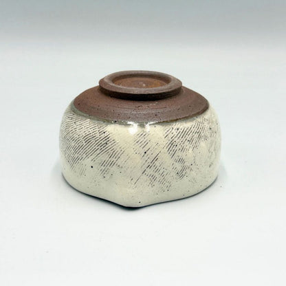 Mino Yaki Matcha Bowl with Spout | Kohikikusibori Pattern Japanese Ceramic Tea Bowl