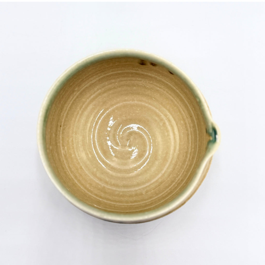 Japanese Mino Yaki Matcha Bowl Suisui Green Katakuchi Pouring Lip Porcelain 600ml