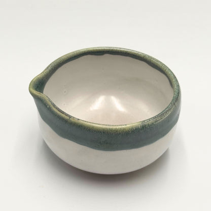 Japanese Handmade Matcha Bowl Wakakusa ME-GU-RI Series Katakuchi Pottery 350ml Tea Ceremony