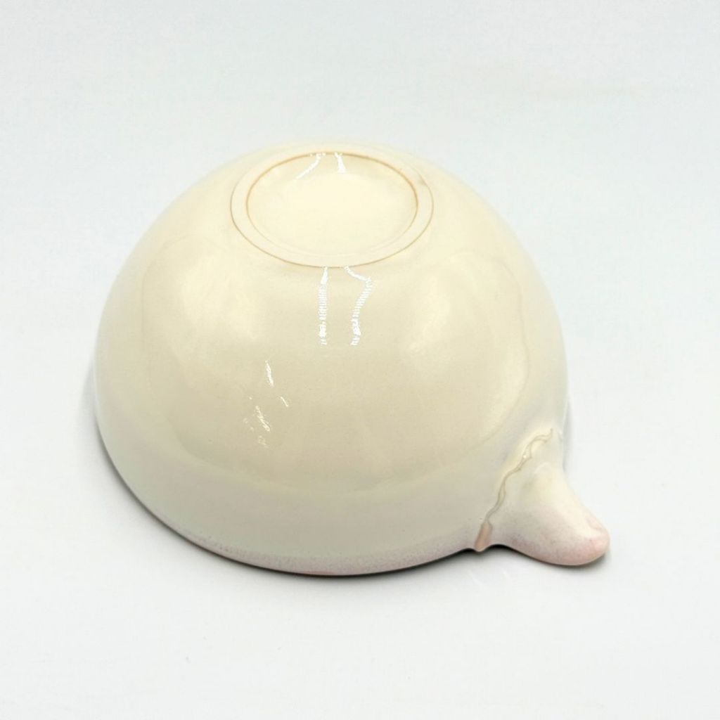 Harukaze Katakuchi Matcha Bowl Small - Mino Ware Japanese Porcelain Tea Bowl with Spout