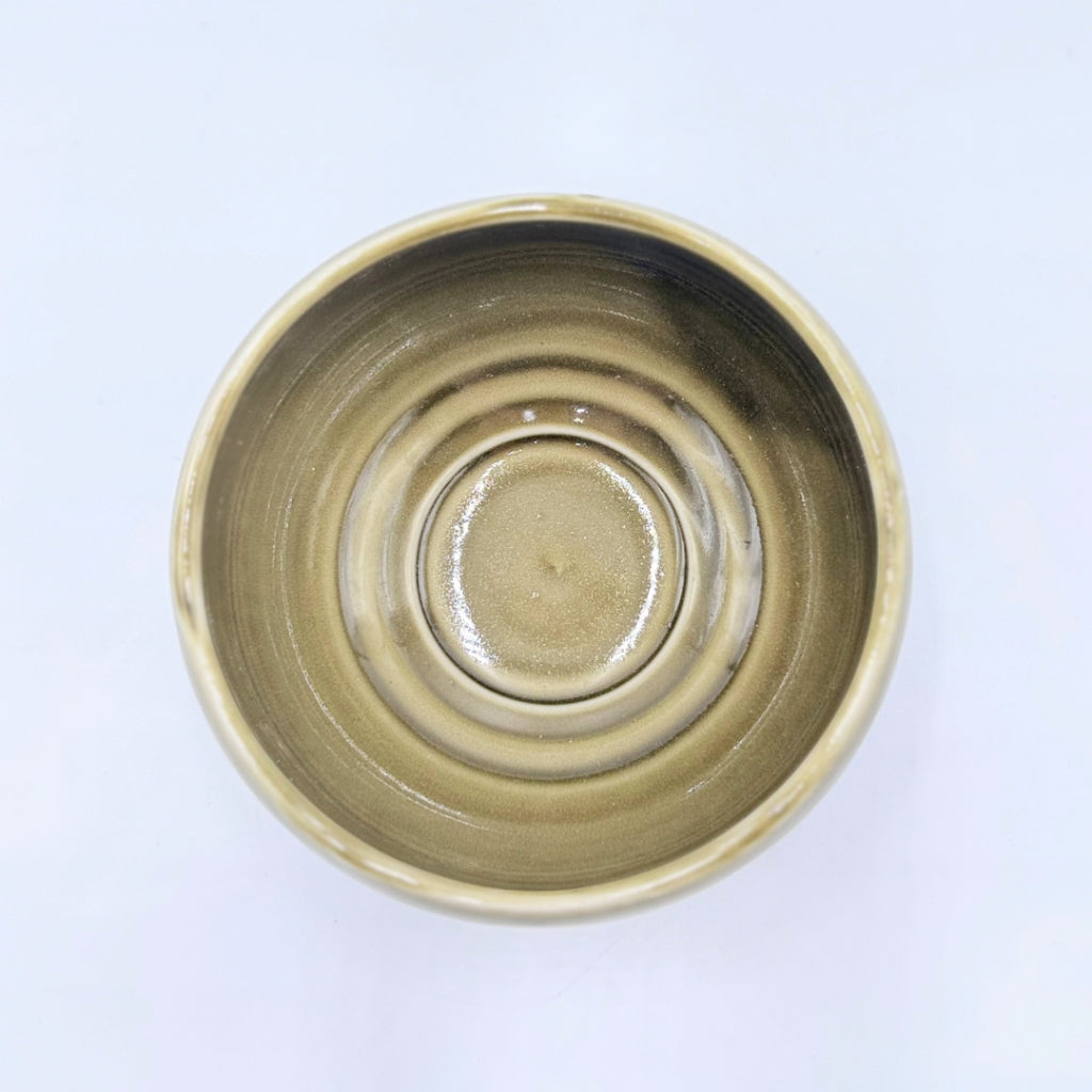 Japanese Matcha Bowl Flower Shape Yomogi Green Mino Ware Porcelain Chawan Made in Japan Φ12cm