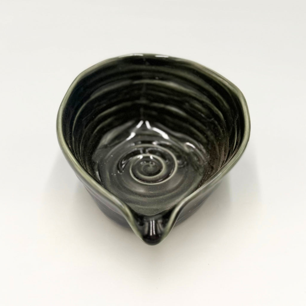 Oribe Katakuchi Matcha Bowl Mino Ware Japanese Ceramic Tea Bowl Handcrafted in Japan