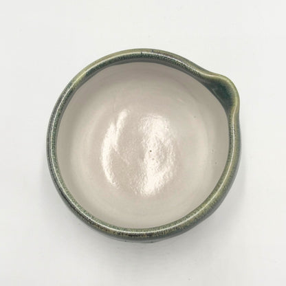 Japanese Handmade Matcha Bowl Wakakusa ME-GU-RI Series Katakuchi Pottery 350ml Tea Ceremony