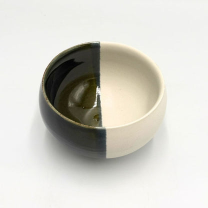 Mino Ware Matcha Bowl: Strada Oribe | Japanese Pottery, Tea Bowl, Cafe Style, Versatile Use