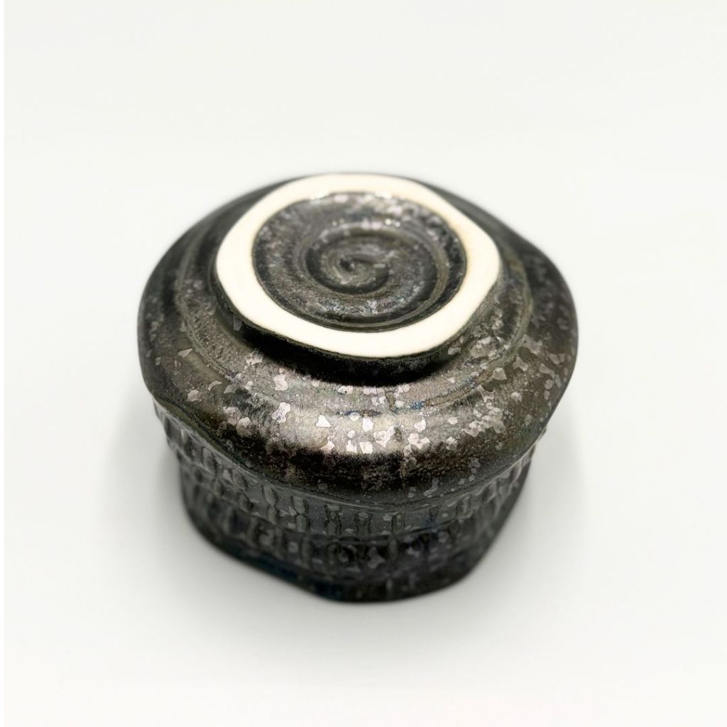 Mino Yaki Silver Glaze Matcha Bowl Japanese Ceramic Tea Cup Chawan Made in Japan